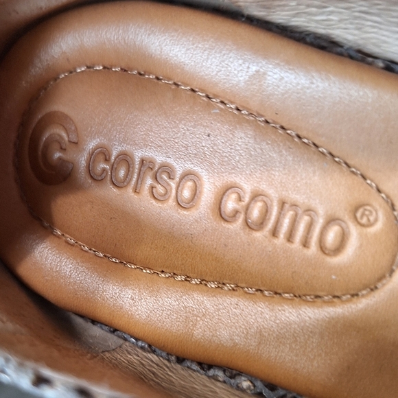 Corso Como Black Cream Unique Preppy Snake Print Mobwife Leather Loafer Sz. 7.5 - Picture 9 of 11